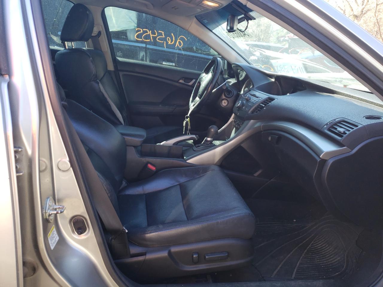 صورة رقم 5 من المزاد - 2009 ACURA TSX مع VIN JH4CU26669C014102