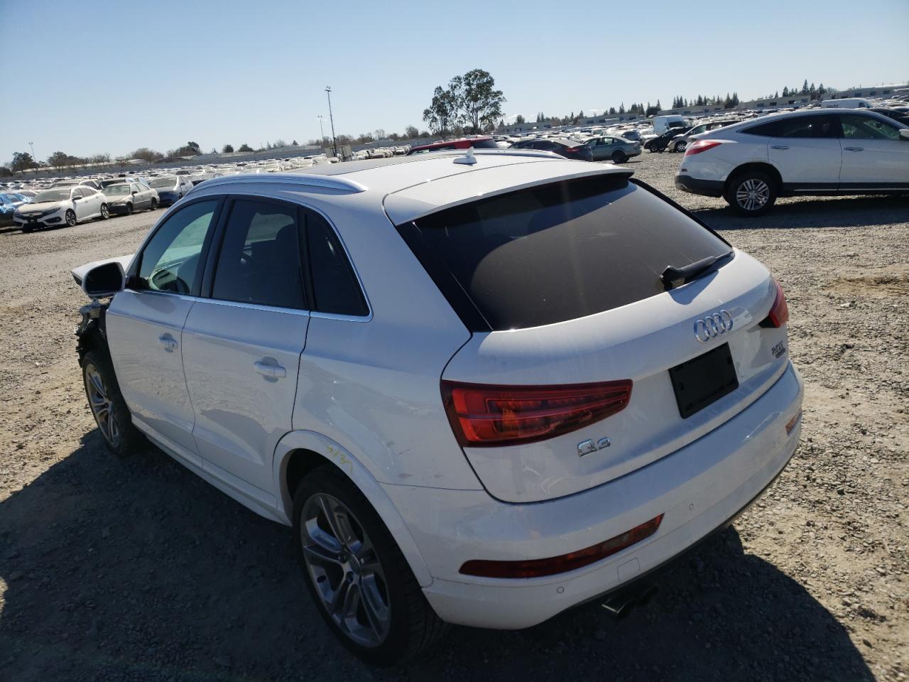 Photo 3 from auction – 2018 AUDI Q3 PREMIUM with VIN WA1JCCFS1JR009240
