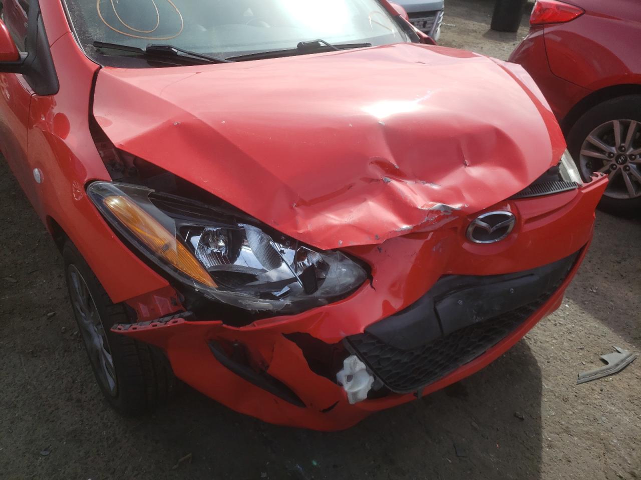 Photo 9 from auction – 2013 MAZDA MAZDA2 with VIN JM1DE1KY8D0170852