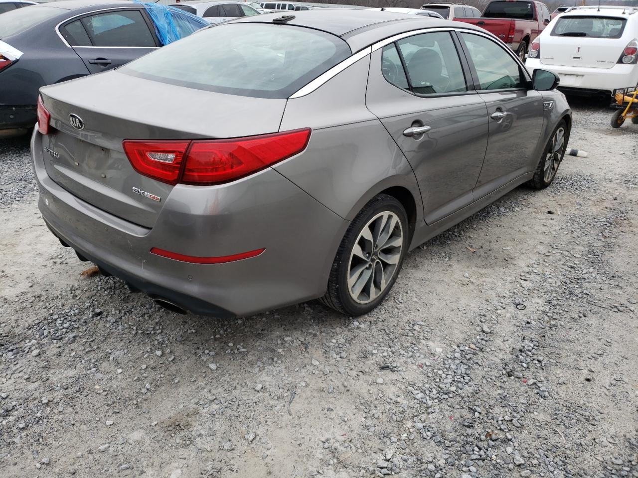 Photo 4 from auction – 2015 KIA OPTIMA SX with VIN 5XXGR4A69FG392532