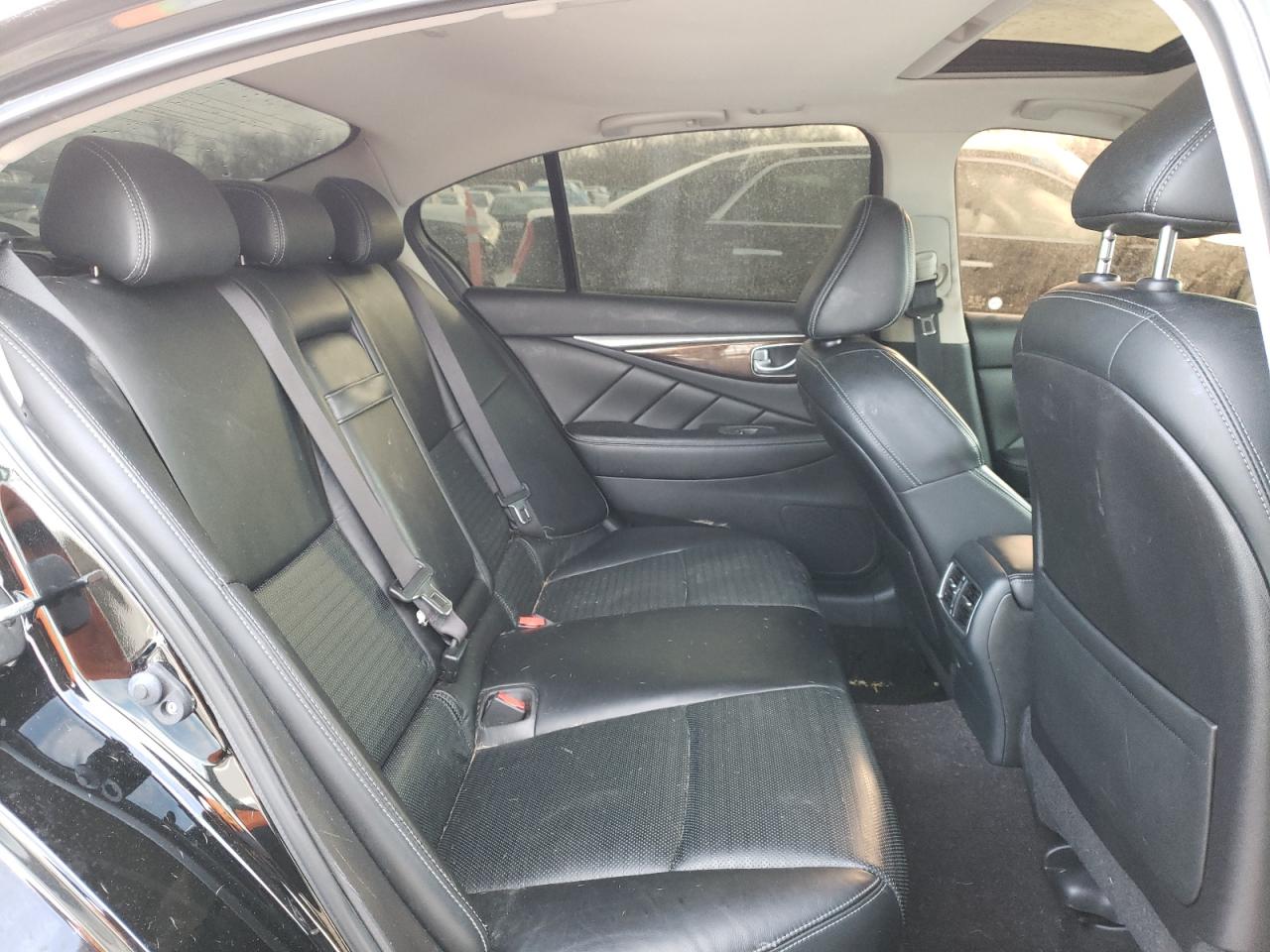 Photo 6 from auction – 2016 INFINITI Q50 PREMIU with VIN JN1EV7AP3GM302478