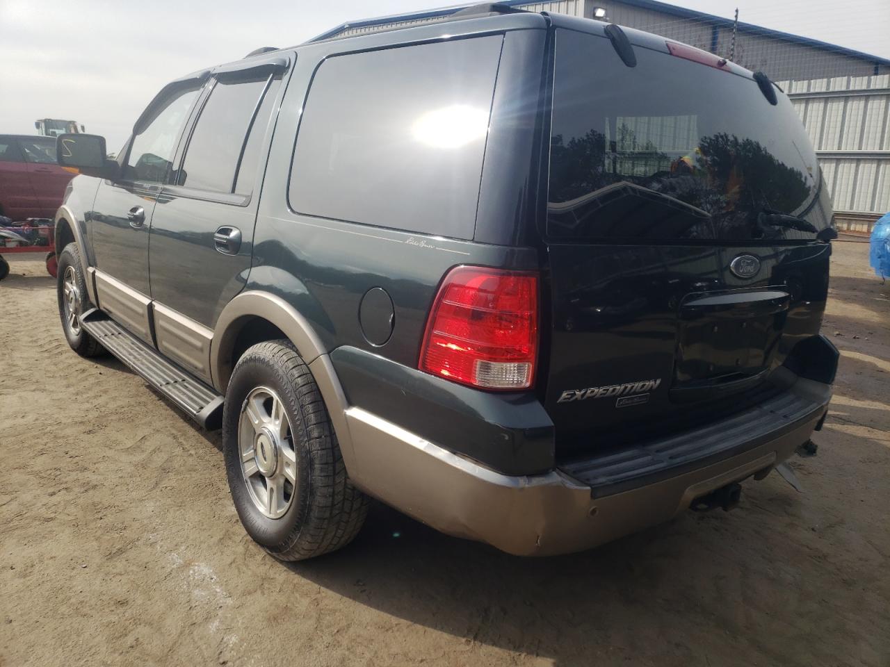 Photo 3 from auction – 2003 FORD EXPEDITION with VIN 1FMFU18L83LB31517