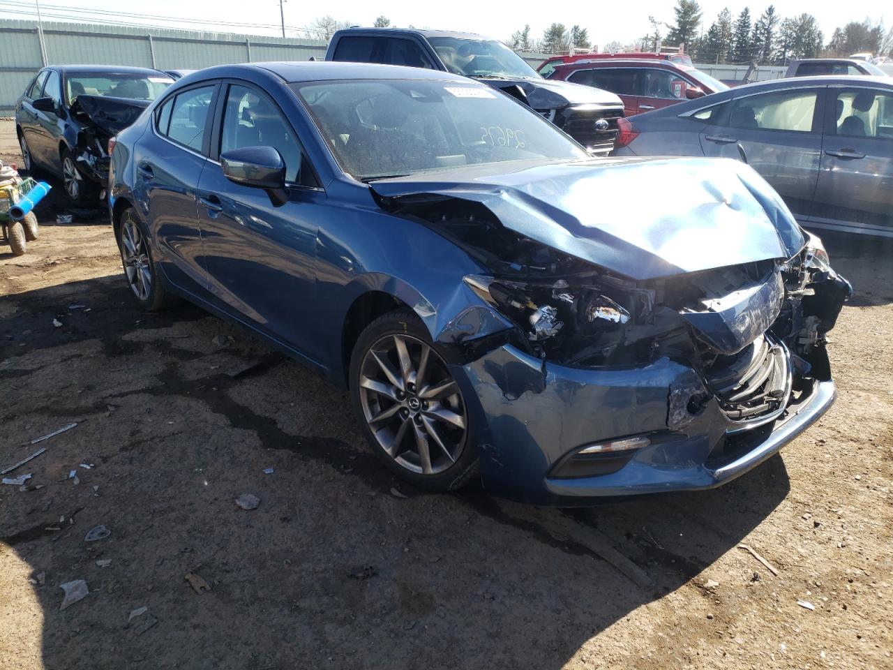 MAZDA 3 TOURING 2018 with VIN 3MZBN1V36JM259008 - Photo from auction