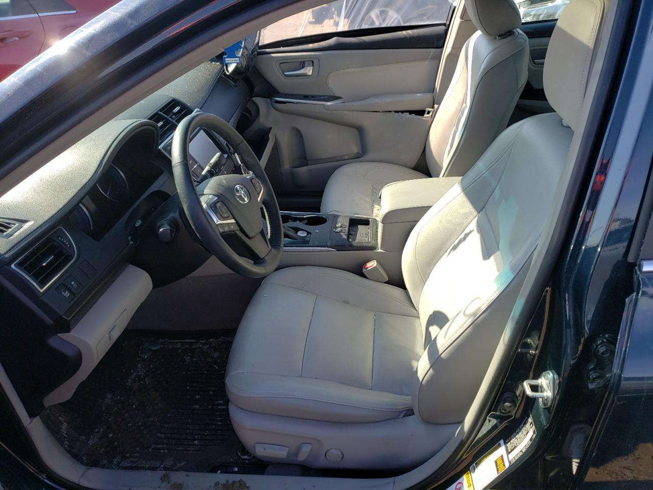 Photo 6 from auction – 2017 TOYOTA CAMRY LE with VIN 4T1BF1FK7HU703410