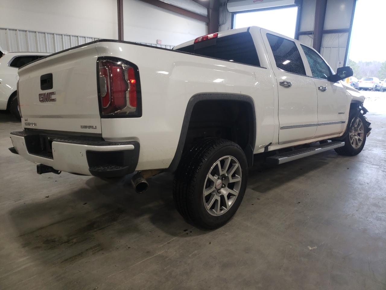 Photo 4 from auction – 2016 GMC SIERRA K15 with VIN 3GTU2PEC1GG222639