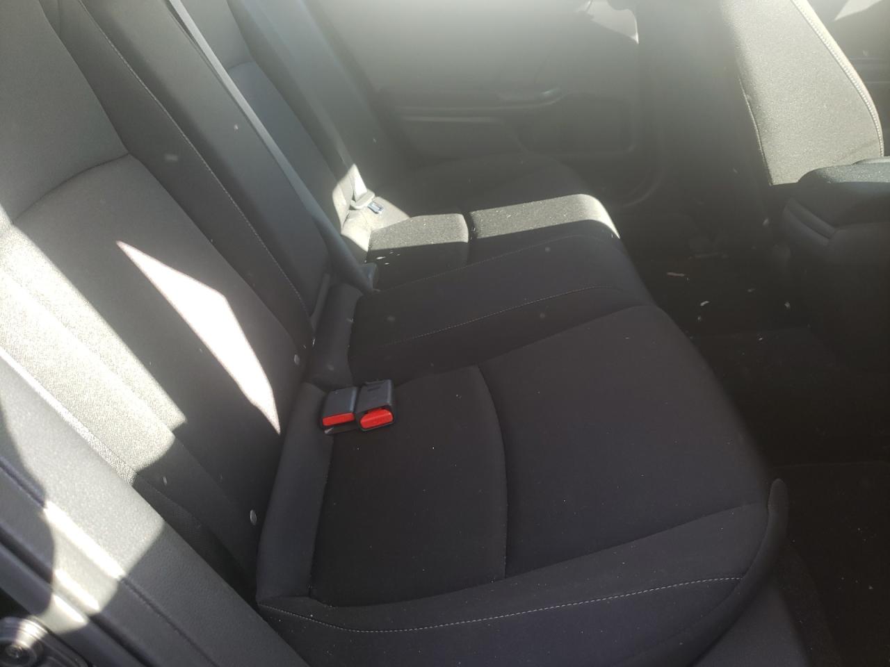 صورة رقم 6 من المزاد - 2017 HONDA CIVIC EX مع VIN 19XFC2F89HE222730