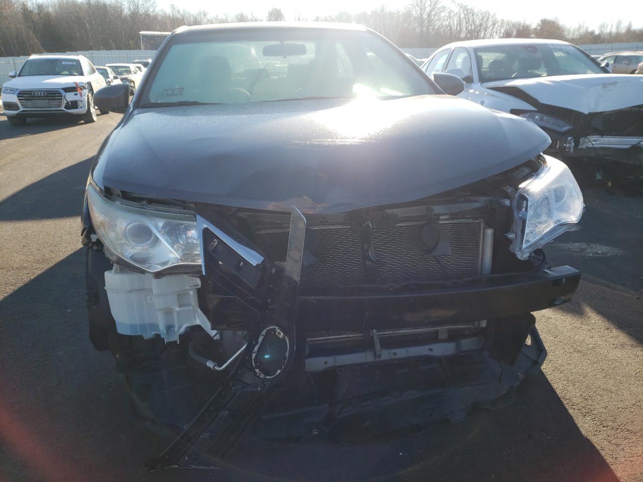 Photo 9 from auction – 2014 TOYOTA CAMRY L with VIN 4T4BF1FK0ER340661