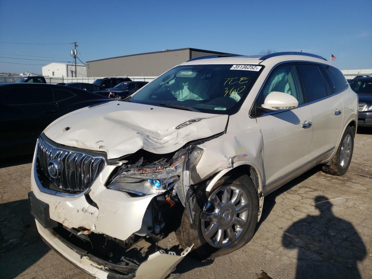 Photo 2 from auction – 2013 BUICK ENCLAVE with VIN 5GAKVDKD2DJ172596