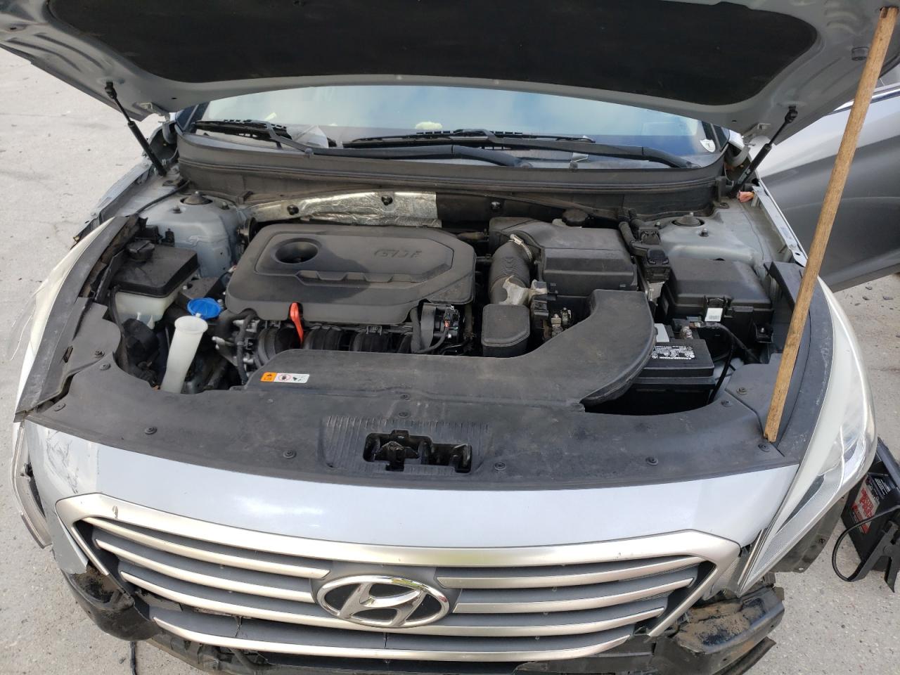 Photo 7 from auction – 2015 HYUNDAI SONATA SE with VIN 5NPE24AF2FH070833