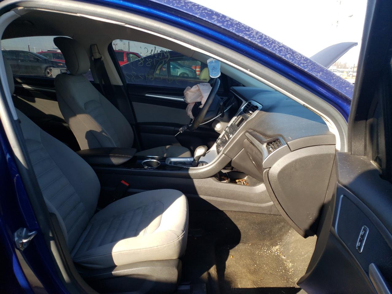Photo 5 from auction – 2013 FORD FUSION S with VIN 3FA6P0G79DR266850