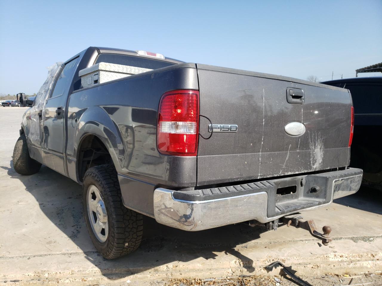 Photo 3 from auction – 2007 FORD F150 SUPER with VIN 1FTPW12577KC82096