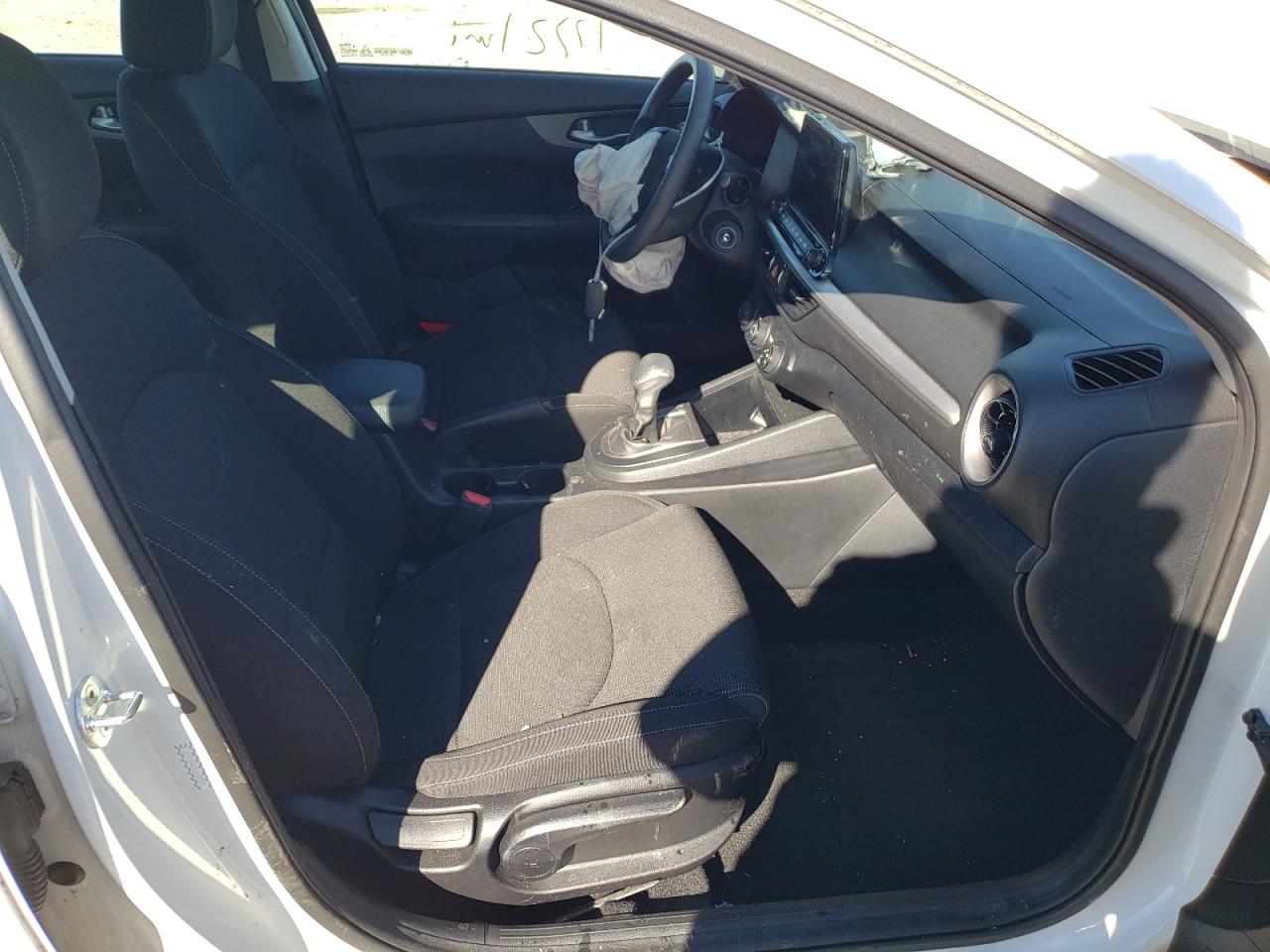 Photo 5 from auction – 2020 KIA FORTE FE with VIN 3KPF24AD5LE158925
