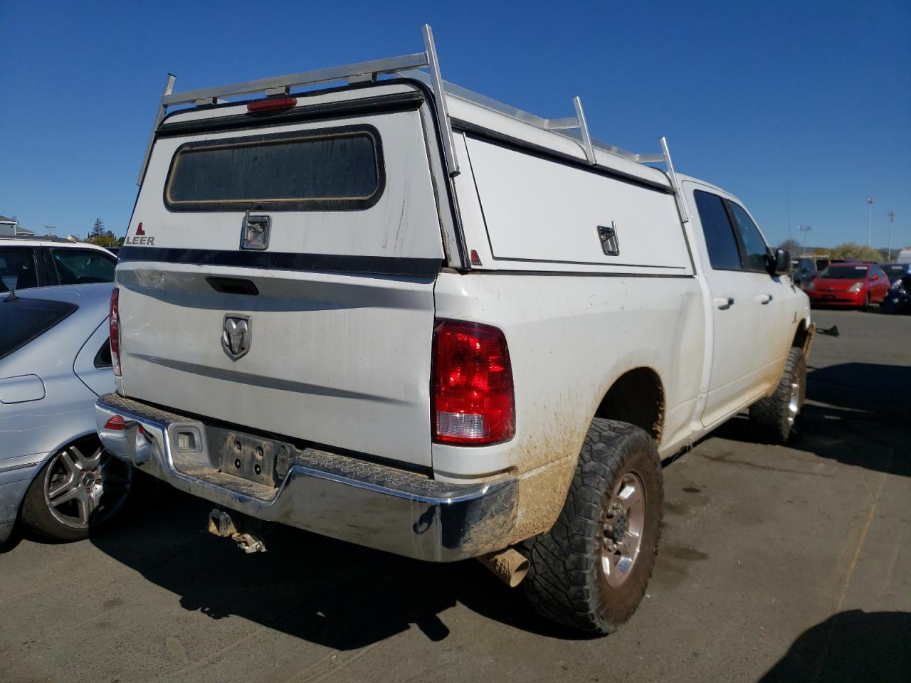 Photo 4 from auction – 2015 RAM 2500 SLT with VIN 3C6UR5DL2FG576340