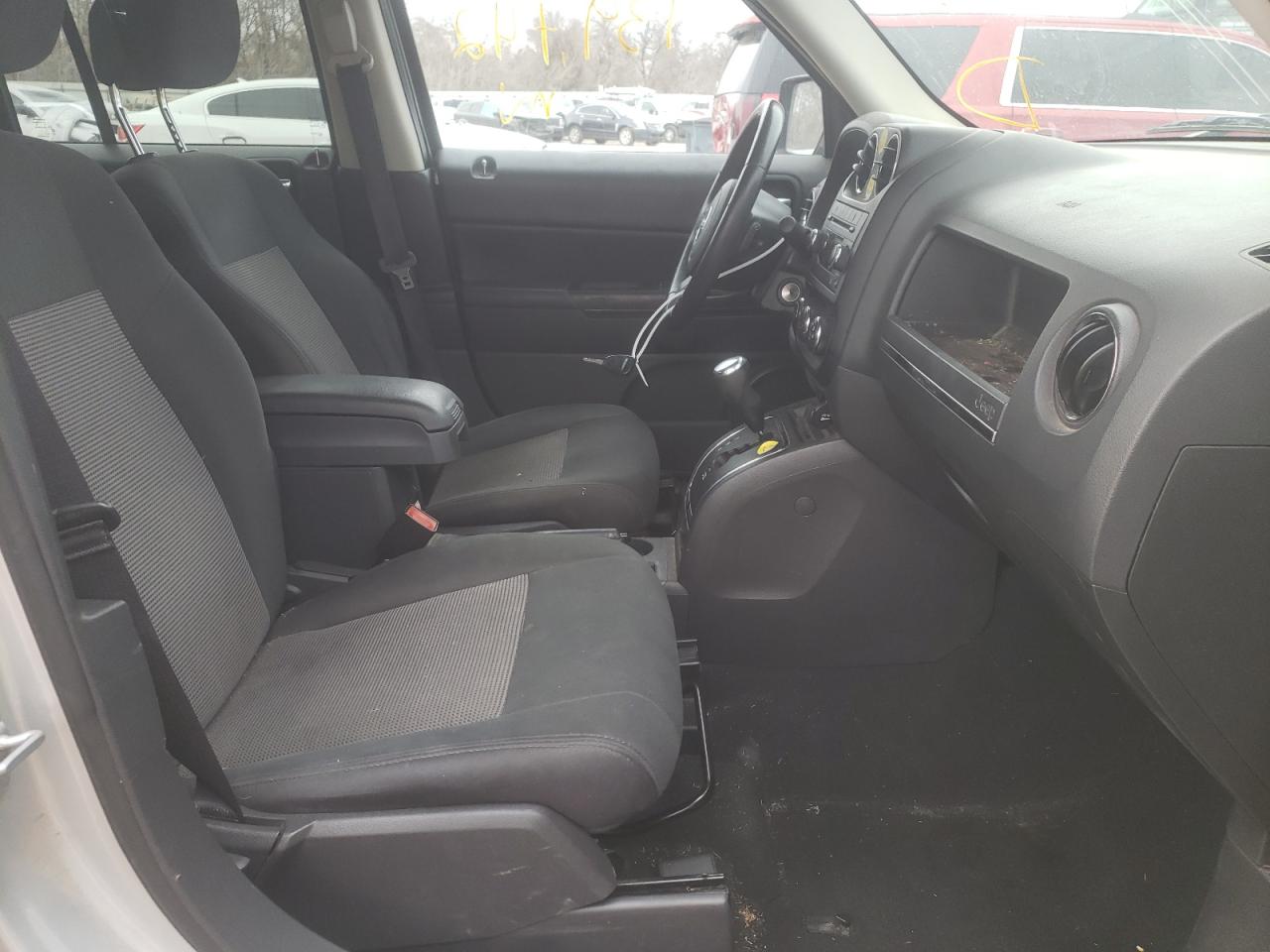 Photo 5 from auction – 2012 JEEP PATRIOT LA with VIN 1C4NJPFA5CD634865