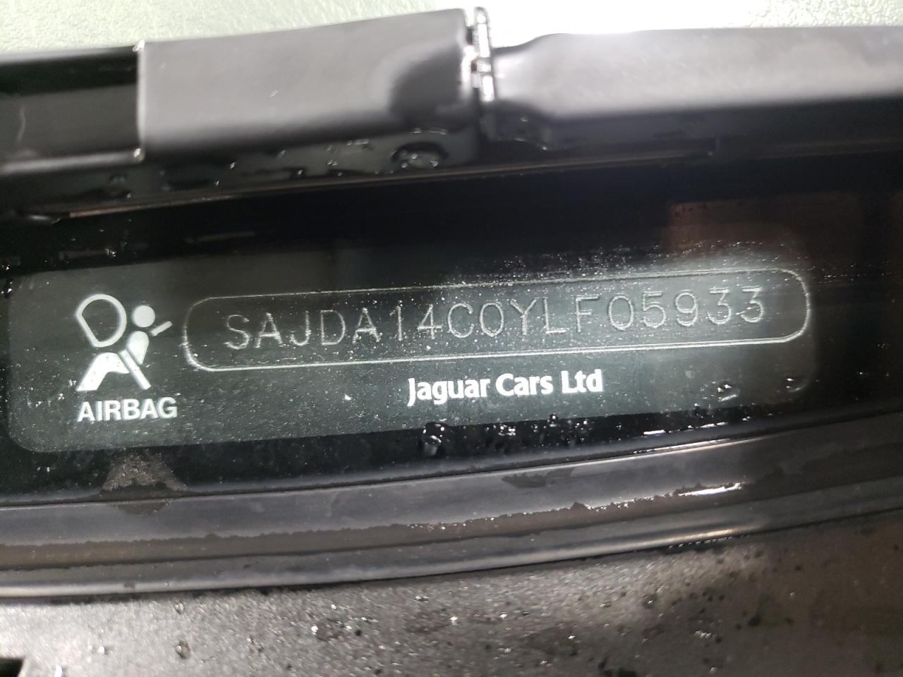 Photo 10 from auction – 2000 JAGUAR XJ8 with VIN SAJDA14C0YLF05933