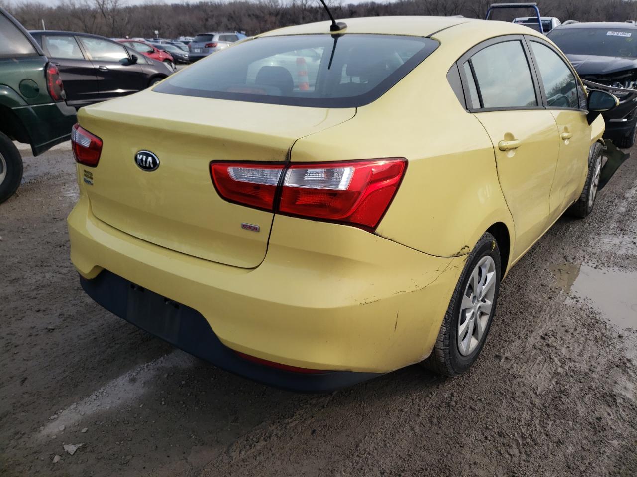 Photo 4 from auction – 2016 KIA RIO LX with VIN KNADM4A38G6554302
