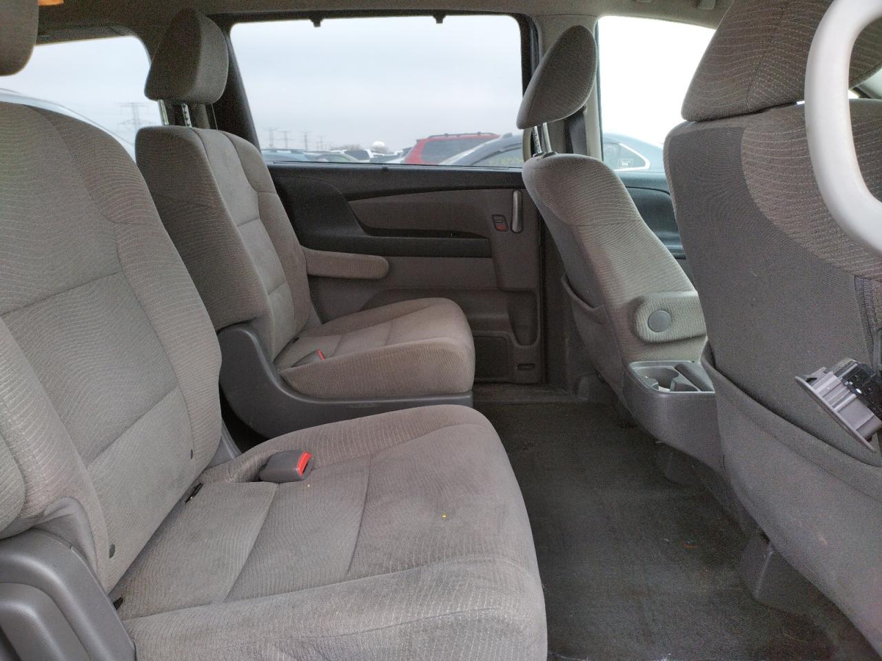 Photo 6 from auction – 2012 HONDA ODYSSEY EX with VIN 5FNRL5H49CB068211