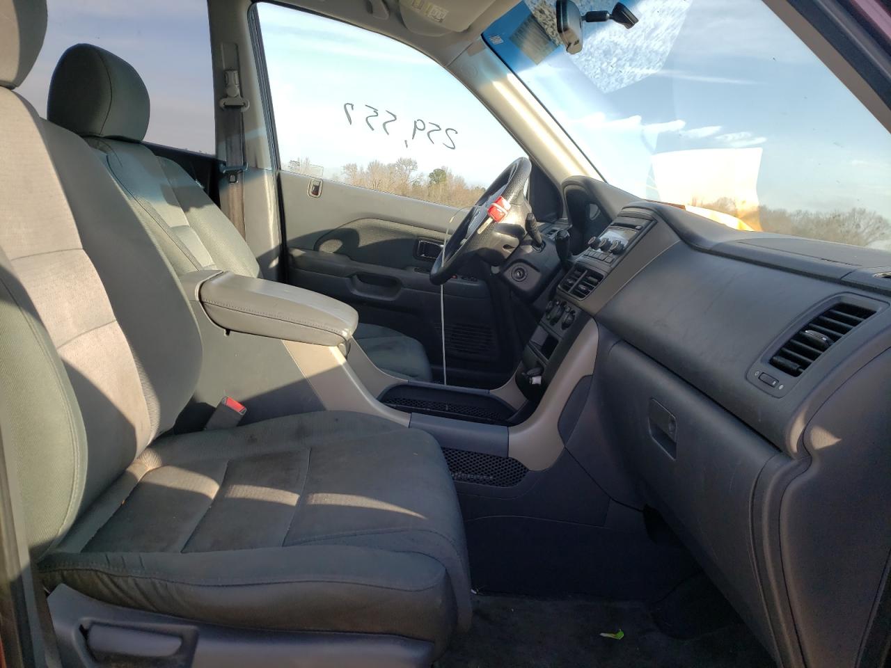 Photo 5 from auction – 2008 HONDA PILOT VP with VIN 5FNYF28288B008802