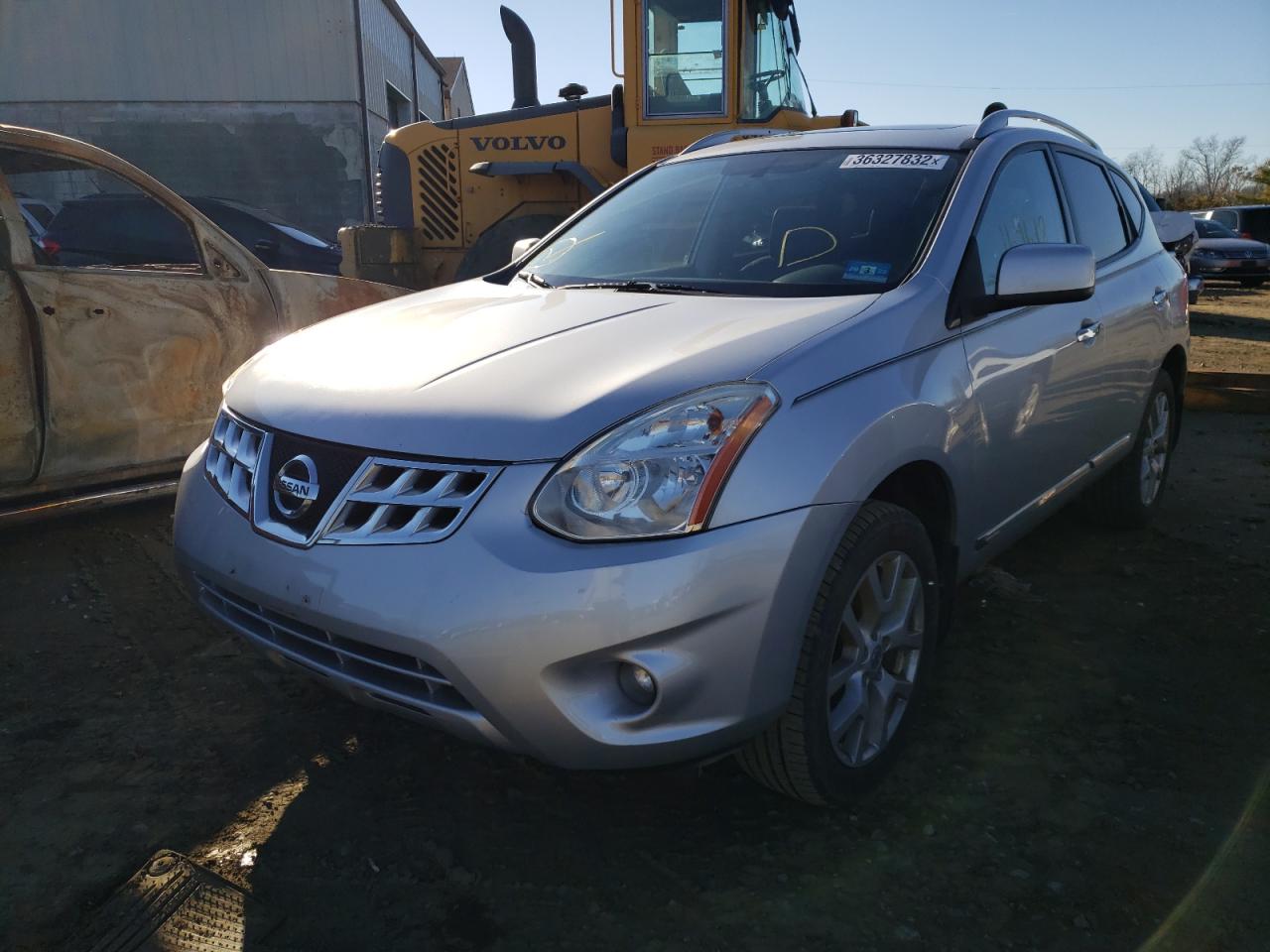 Photo 2 from auction – 2011 NISSAN ROGUE S with VIN JN8AS5MV0BW672789