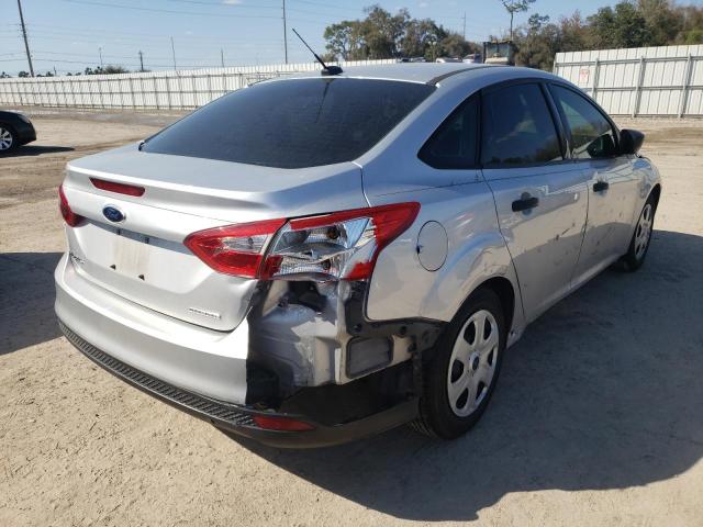 Photo 4 from auction – 2014 FORD FOCUS S with VIN 1FADP3E26EL161604