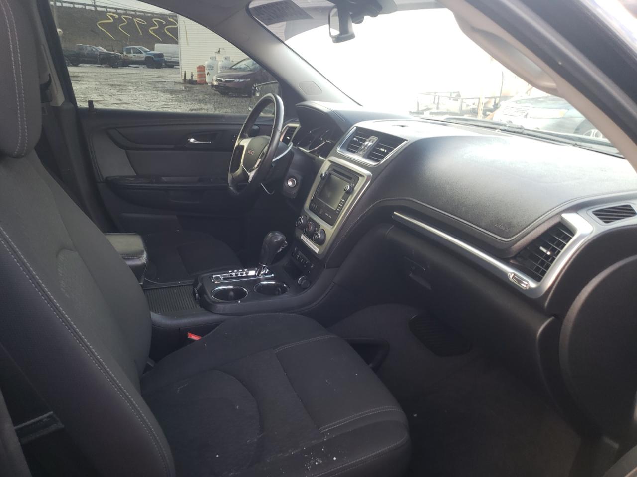 Photo 5 from auction – 2013 GMC ACADIA SLE with VIN 1GKKRPKDXDJ218913