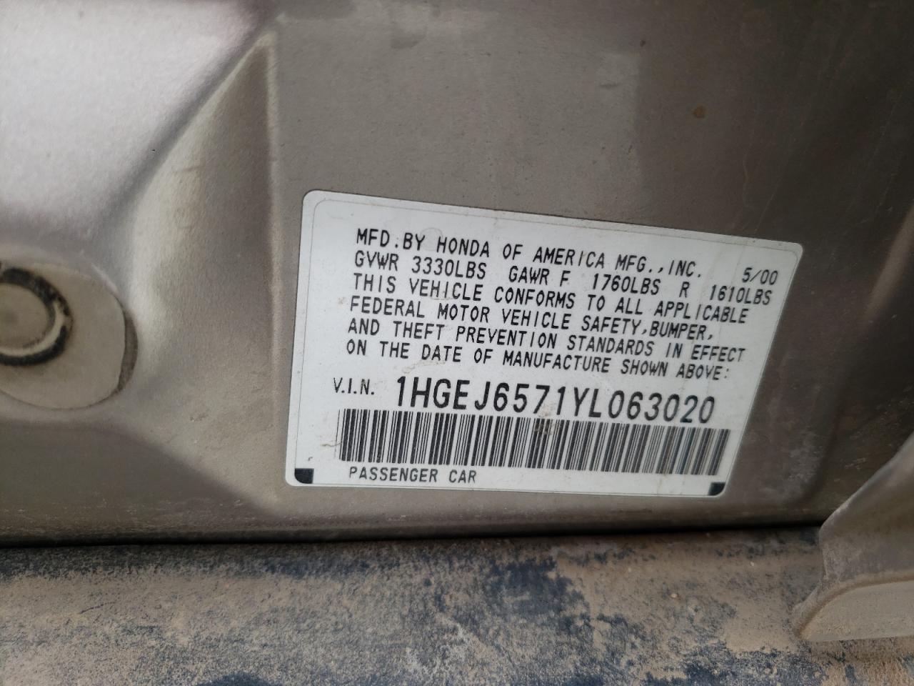 Photo 10 from auction – 2000 HONDA CIVIC LX with VIN 1HGEJ6571YL063020