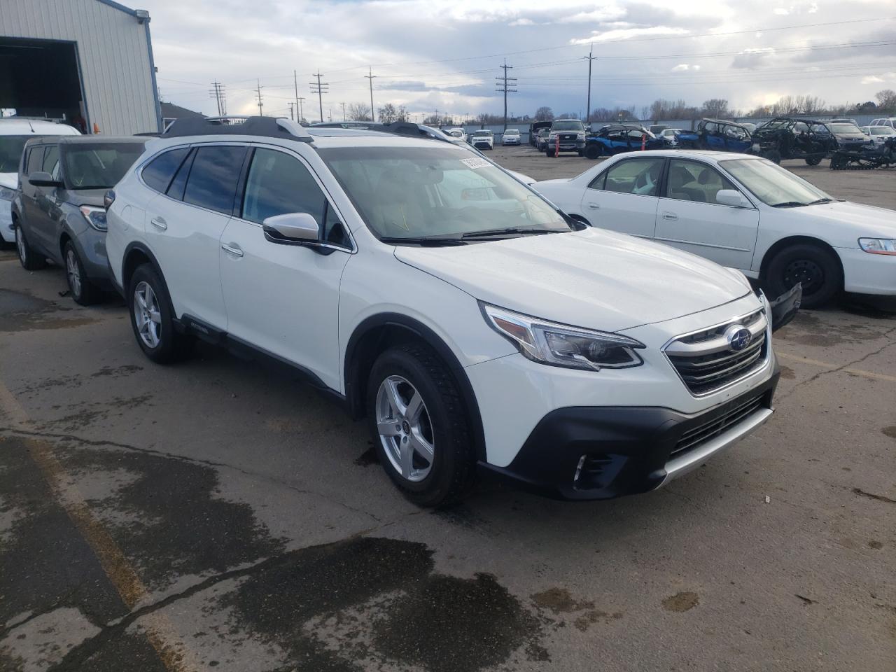 SUBARU OUTBACK TO 2020 with VIN 4S4BTAPC2L3222205 - Photo from auction