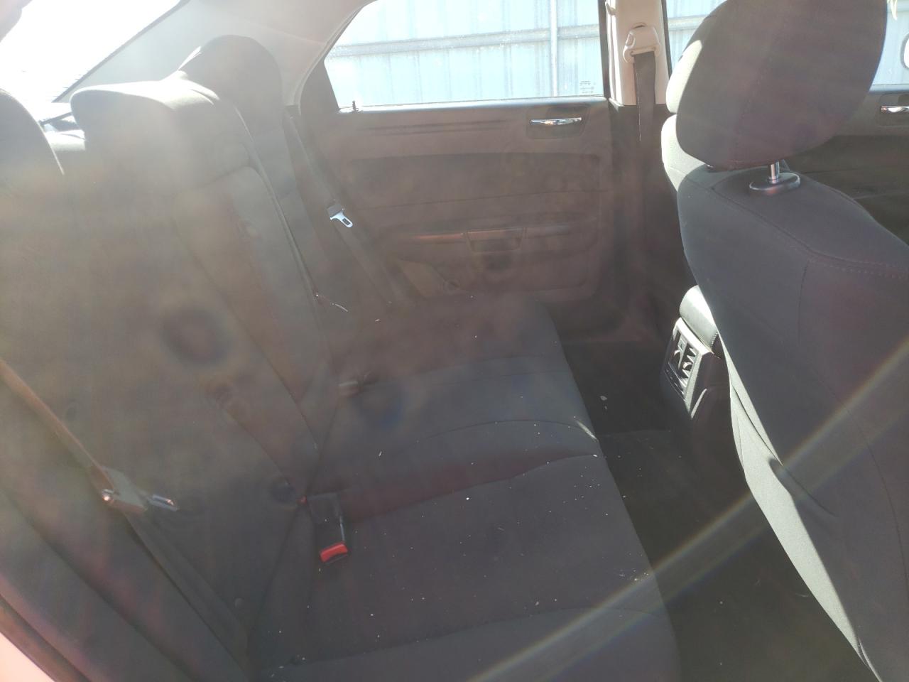 Photo 6 from auction – 2008 CHRYSLER 300 LX with VIN 2C3KA43R58H105684