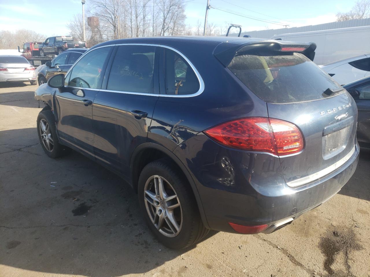 Photo 3 from auction – 2014 PORSCHE CAYENNE S with VIN WP1AB2A22ELA55273