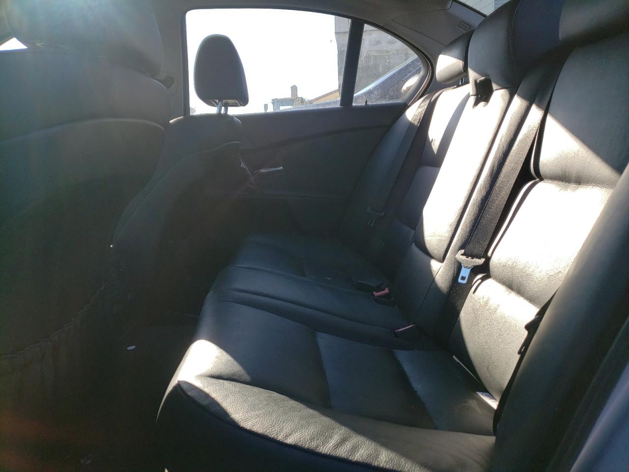 Photo 6 from auction – 2005 BMW 525 I with VIN WBANA53585B168100