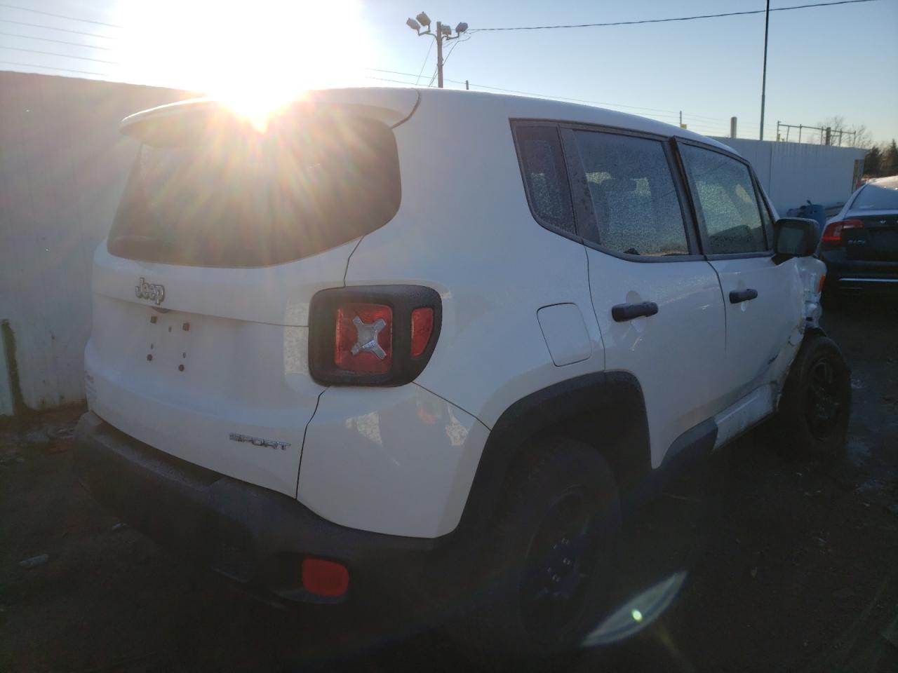 Photo 4 from auction – 2017 JEEP RENEGADE S with VIN ZACCJBAB1HPG29861
