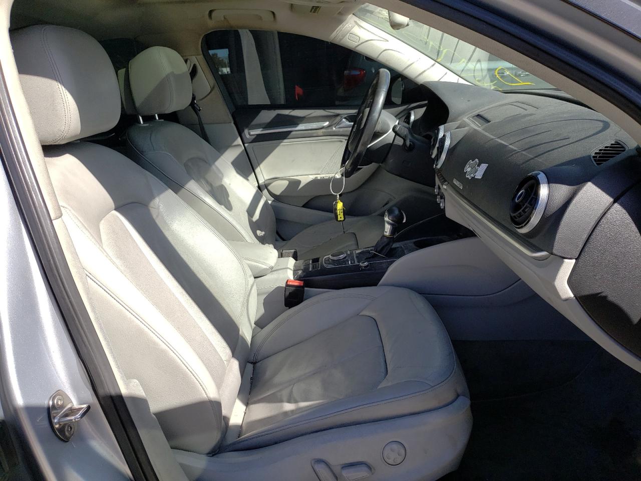 Photo 5 from auction – 2016 AUDI A3 PREMIUM with VIN WAUE8GFF6G1073362