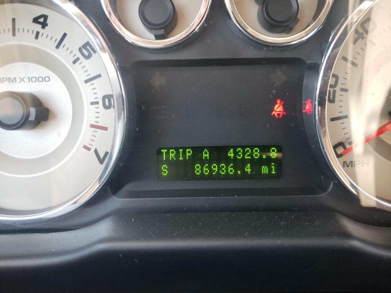 Photo 8 from auction – 2010 FORD EDGE SEL with VIN 2FMDK3JC3ABB72170
