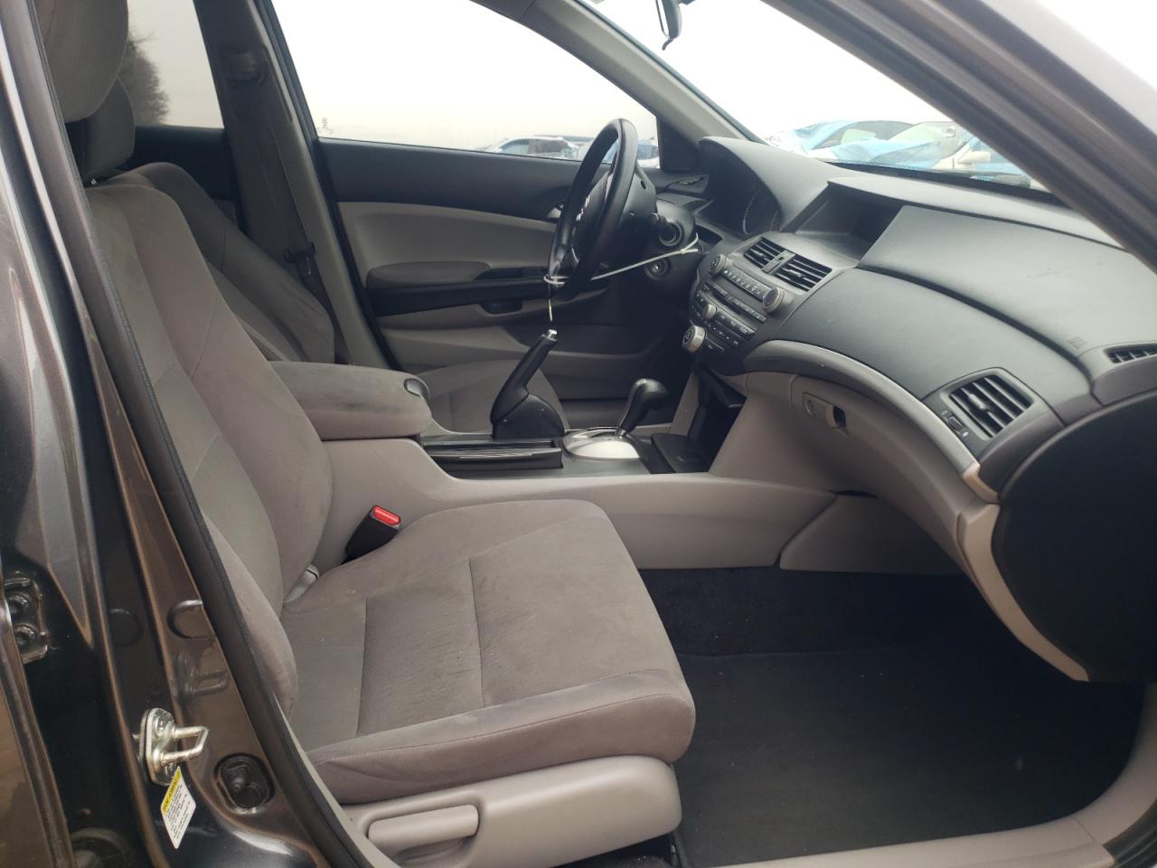 Photo 5 from auction – 2012 HONDA ACCORD LX with VIN 1HGCP2F33CA205379