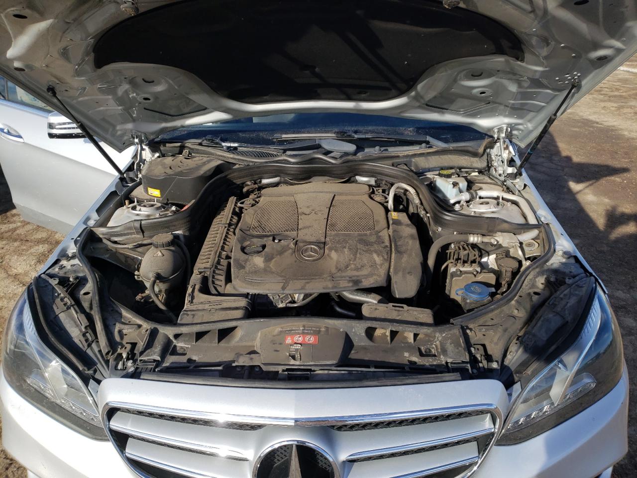 Photo 7 from auction – 2014 MERCEDES-BENZ E 350 with VIN WDDHF5KB2EA963356