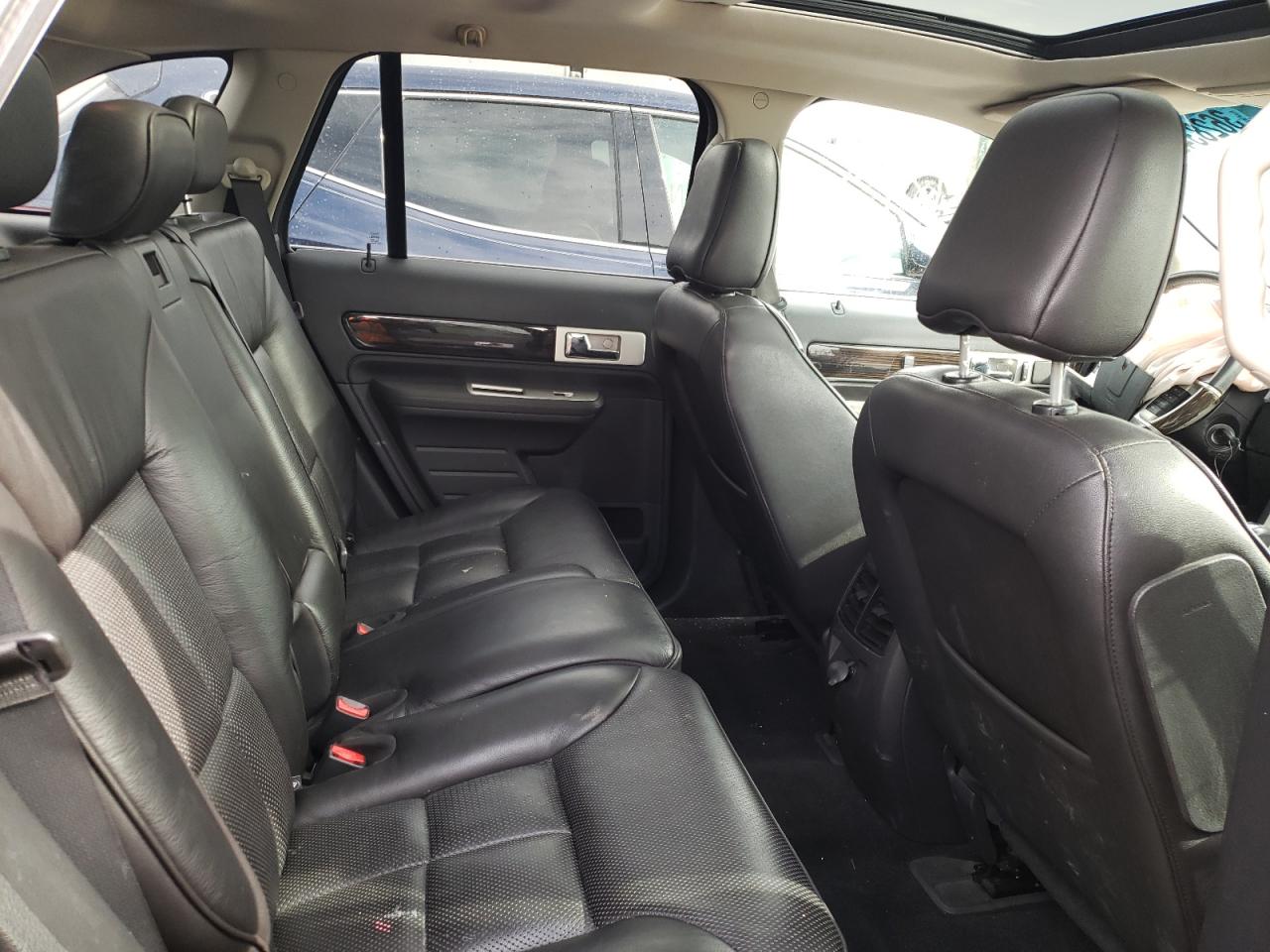Photo 6 from auction – 2009 LINCOLN MKX with VIN 2LMDU68C59BJ11758