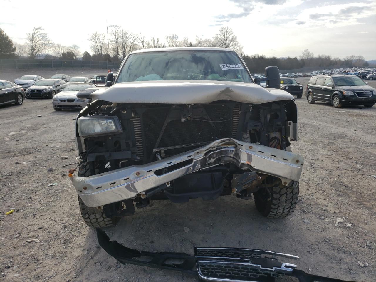 Photo 9 from auction – 2006 CHEVROLET SILVERADO with VIN 1GCHK23D96F264301