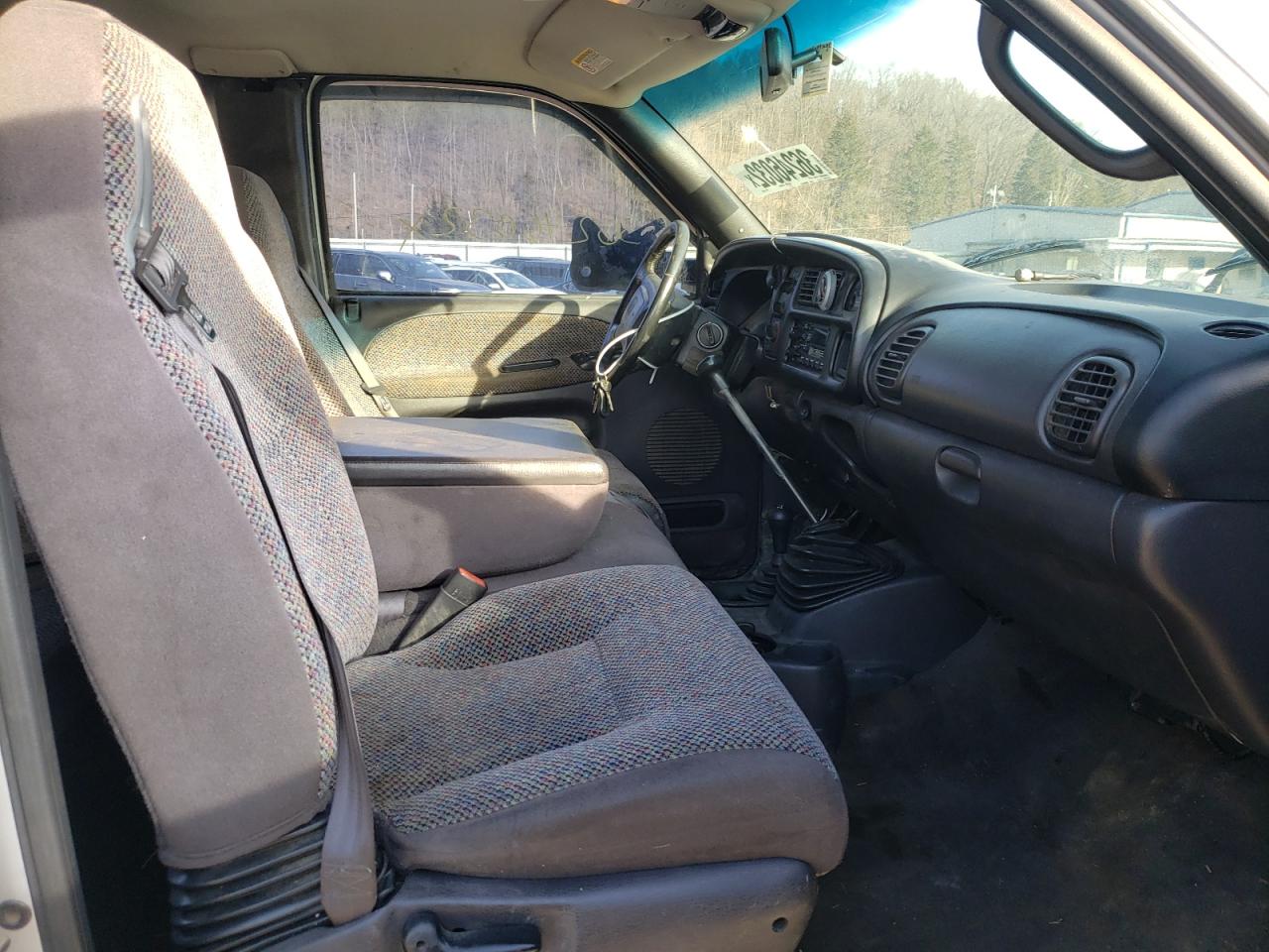 Photo 5 from auction – 2002 DODGE RAM 2500 with VIN 3B7KF23652M260221