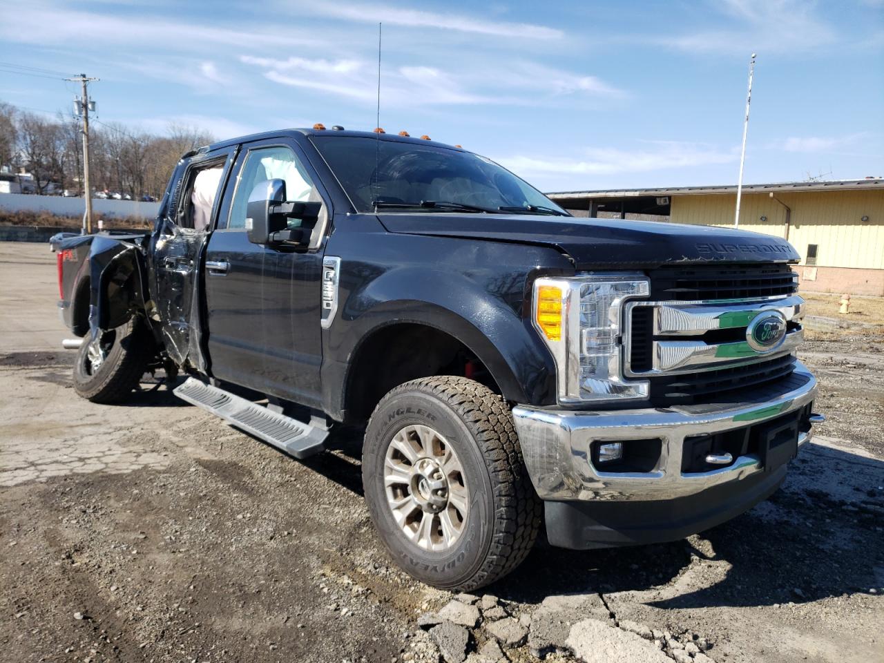 FORD F250 SUPER 2017 with VIN 1FT7W2B69HEC72636 - Photo from auction