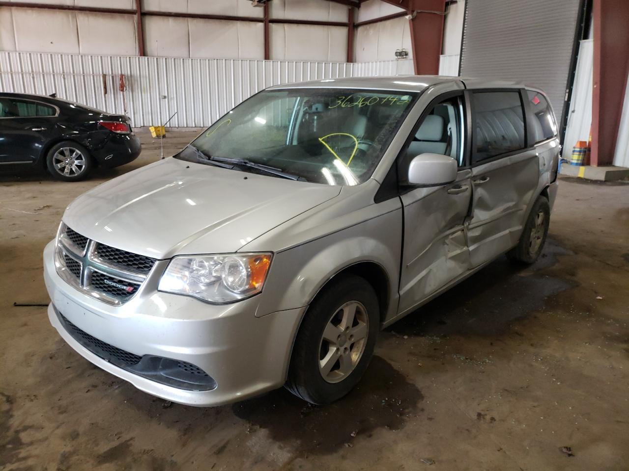 Photo 2 from auction – 2012 DODGE GRAND CARA with VIN 2C4RDGBGXCR386127
