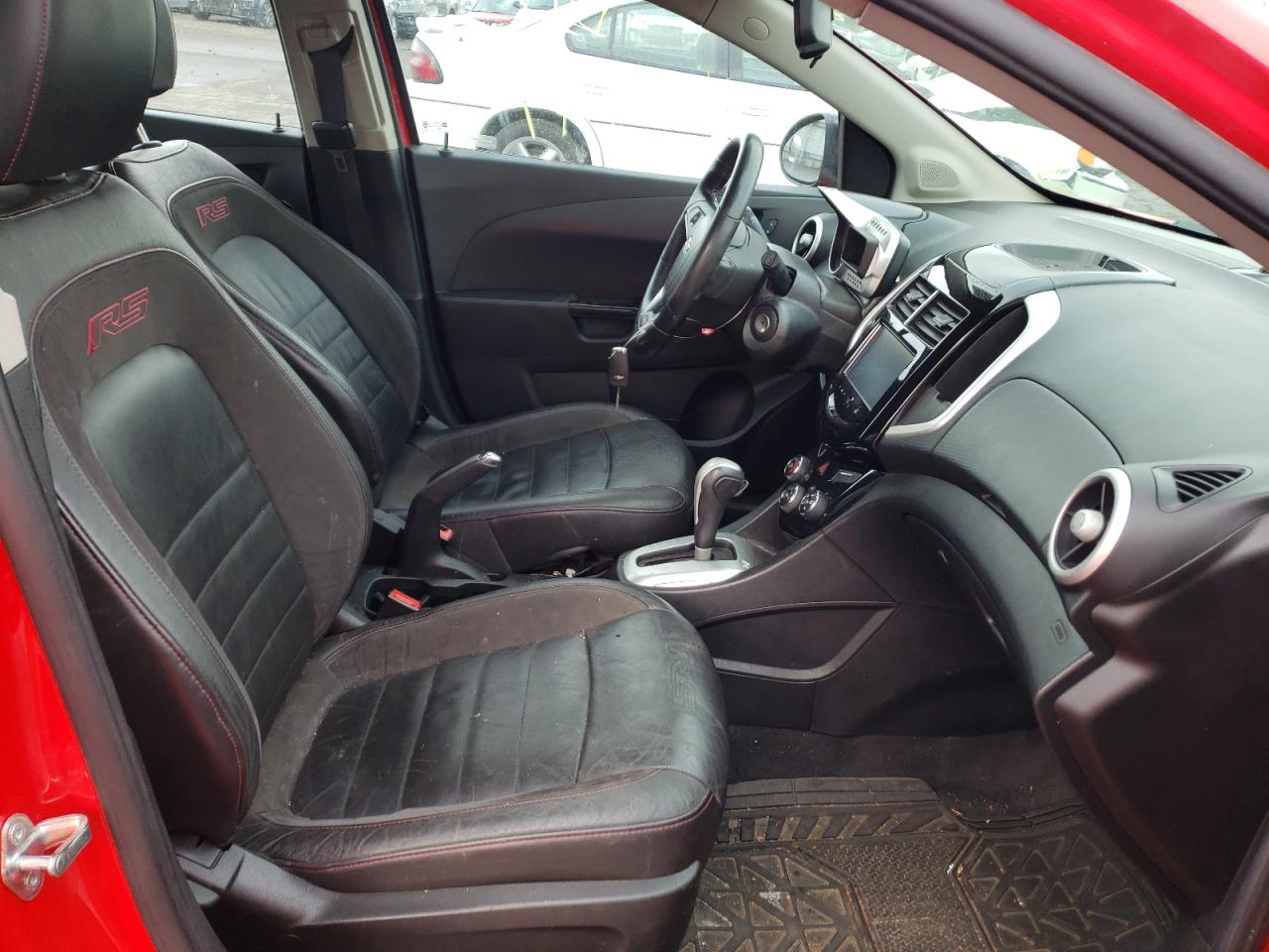 Photo 5 from auction – 2014 CHEVROLET SONIC with VIN 1G1JG6SB2E4173335