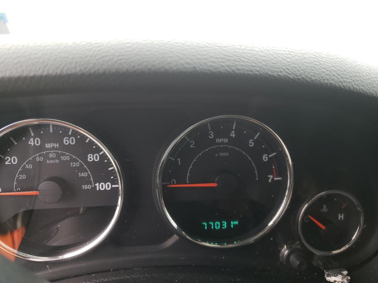 Photo 8 from auction – 2016 JEEP WRANGLER U with VIN 1C4BJWEG3GL139594