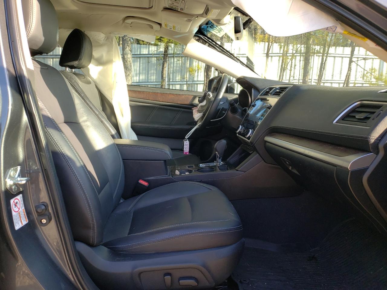 Photo 5 from auction – 2018 SUBARU OUTBACK 2. with VIN 4S4BSANC3J3351508