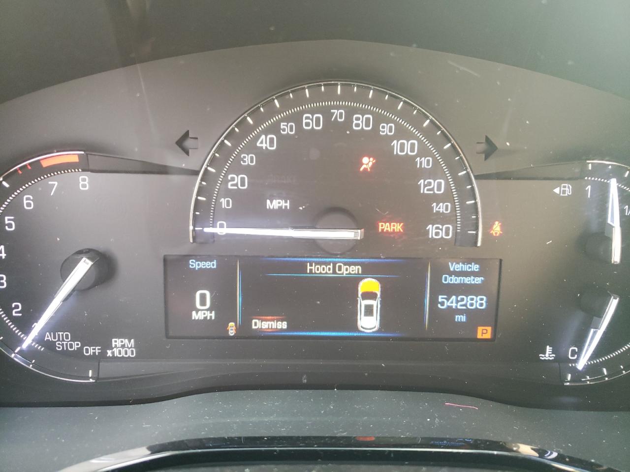 Photo 8 from auction – 2017 CADILLAC XT5 with VIN 1GYKNARS1HZ299214