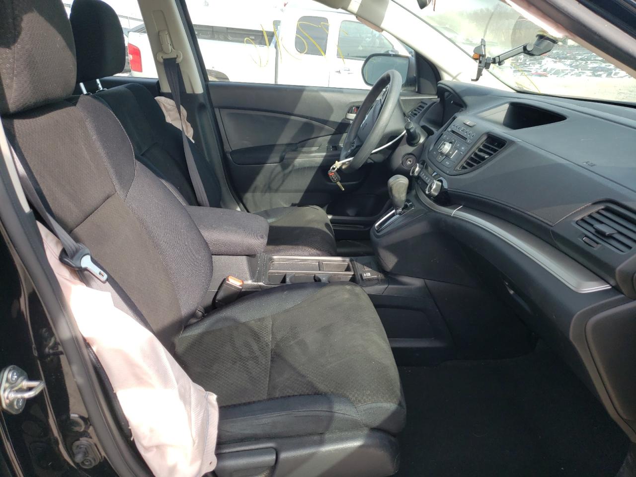 Photo 5 from auction – 2016 HONDA CR-V LX with VIN 2HKRM4H3XGH643602