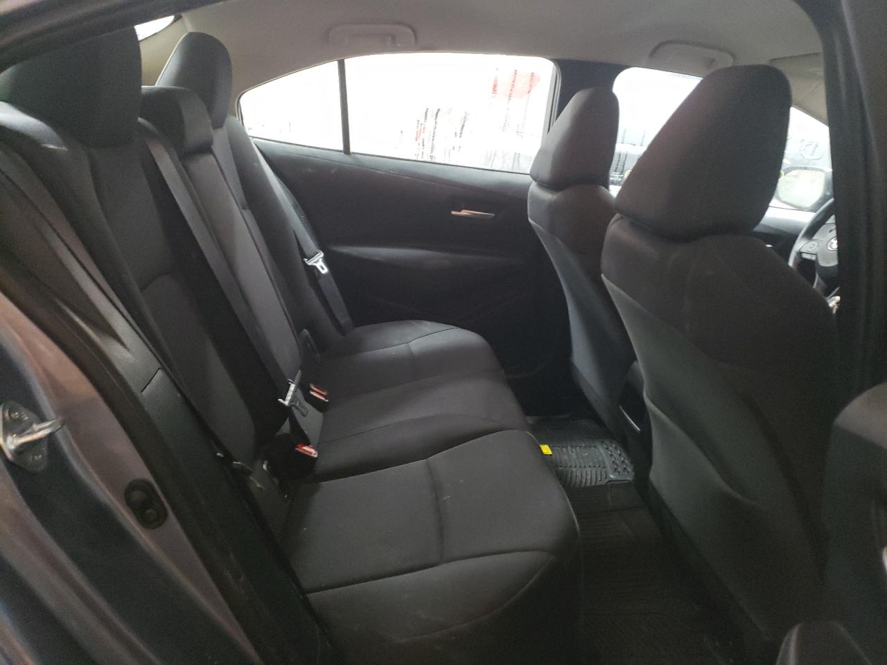 Photo 6 from auction – 2021 TOYOTA COROLLA LE with VIN 5YFEPMAE2MP228175