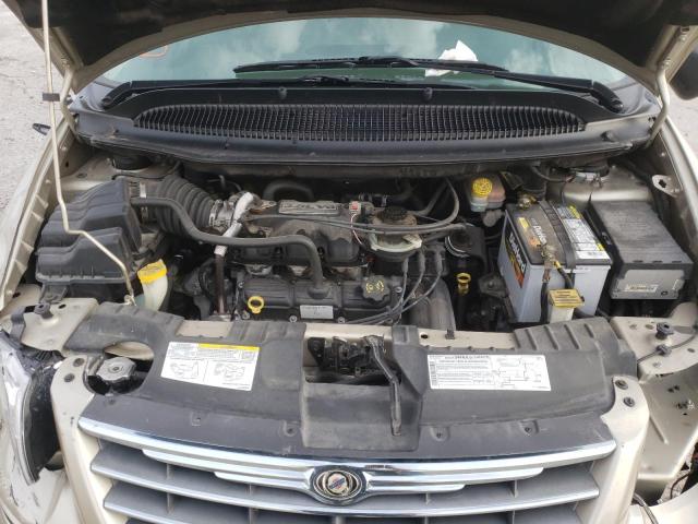 Photo 7 from auction – 2005 CHRYSLER TOWN & COU with VIN 2C8GP54L05R372297
