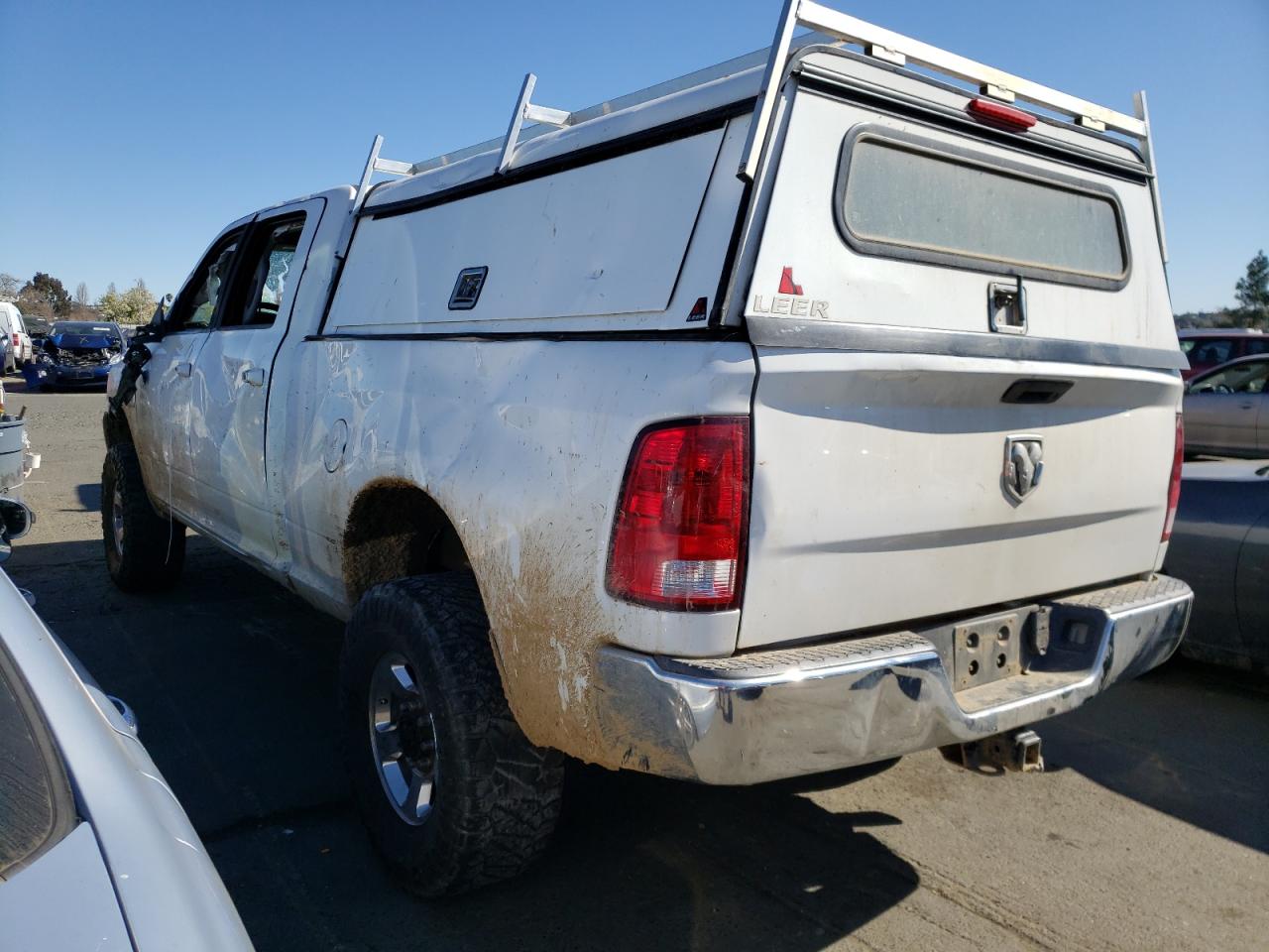 Photo 3 from auction – 2015 RAM 2500 SLT with VIN 3C6UR5DL2FG576340