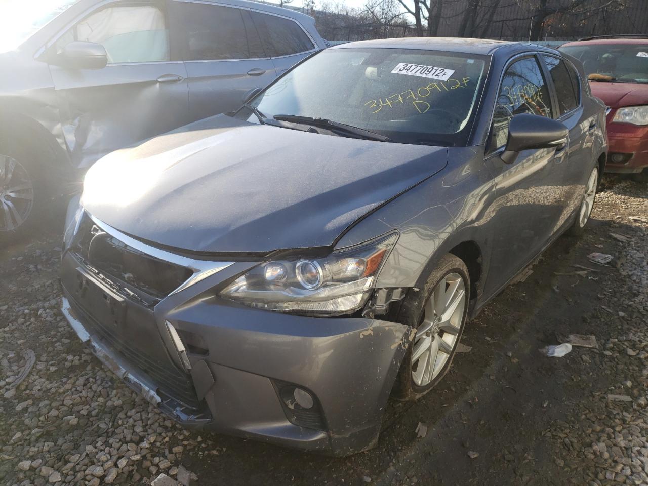 Photo 2 from auction – 2014 LEXUS CT 200 with VIN JTHKD5BH0E2175677
