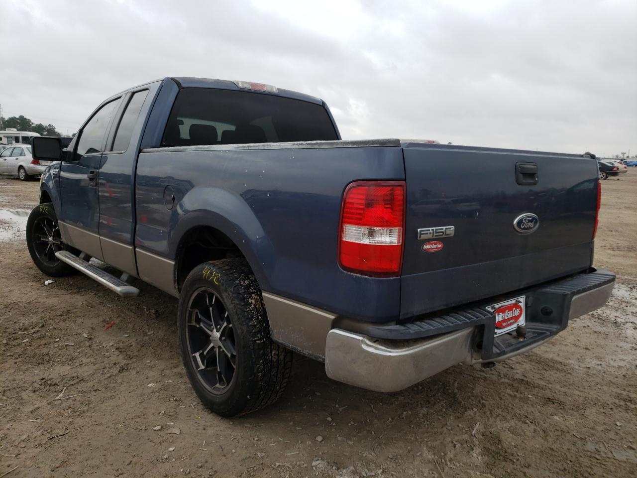 Photo 3 from auction – 2004 FORD F150 with VIN 1FTRX12W74NC33182